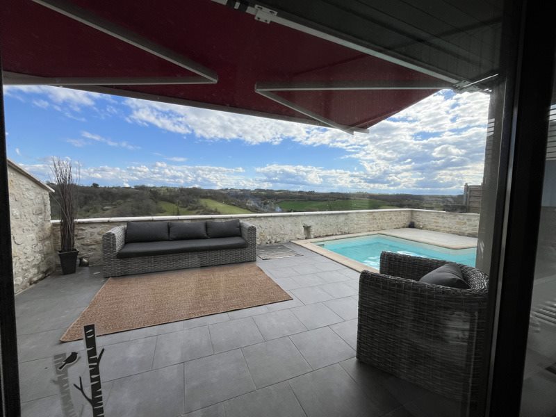 Vente Maison PUYMIROL - 4 pièces -205 m² - (47270)