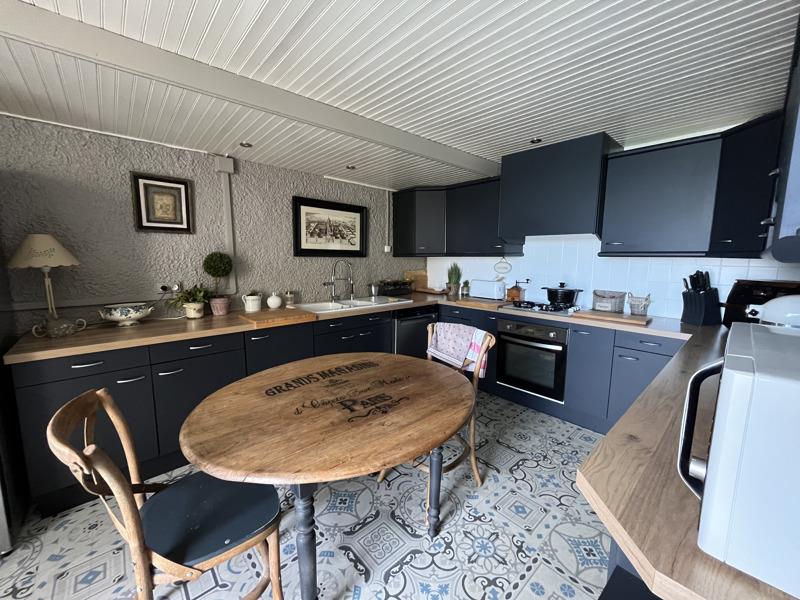 Vente Maison PUYMIROL - 4 pièces -205 m² - (47270)