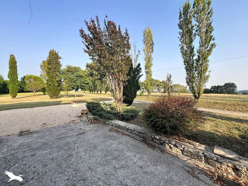 Vente Maison GASQUES - 6 pièces -293 m² - (82400)