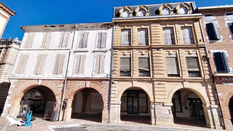Immeuble 547 m² · à Valence · 547 m² · 135 000 €