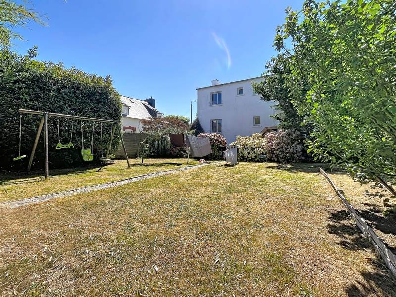 Maison 9 pièces 179 m² · à Brest · 179 m² · 334 990 €