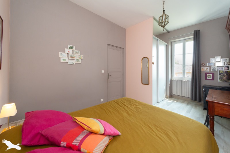 Vente Maison CADILLAC EN FRONSADAIS - 6 pièces -190 m² - (33240)