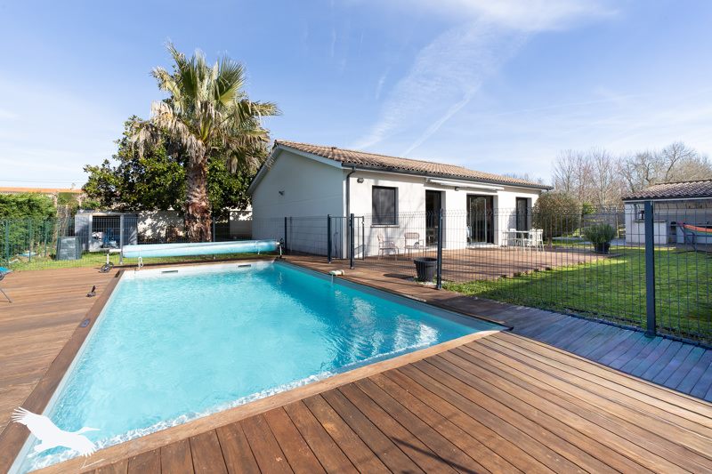 Vente Maison PEUJARD - 4 pièces -104 m² - (33240)