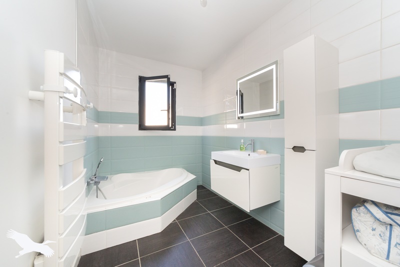 Vente Maison PEUJARD - 4 pièces -104 m² - (33240)