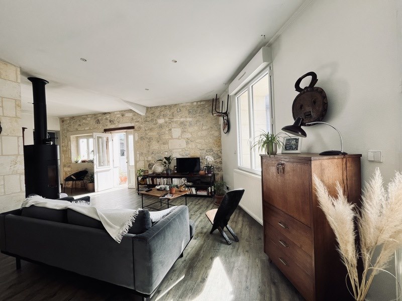 Vente Maison CADILLAC EN FRONSADAIS - 6 pièces -153 m² - (33240)