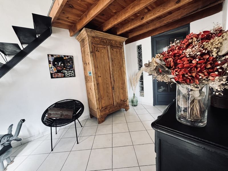 Vente Maison CADILLAC EN FRONSADAIS - 6 pièces -153 m² - (33240)