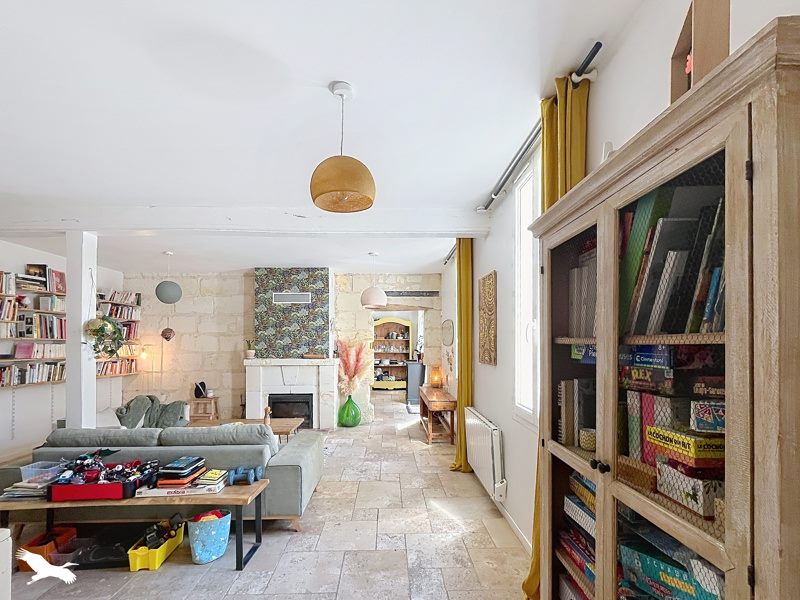 Vente Maison CADILLAC EN FRONSADAIS - 6 pièces -135 m² - (33240)