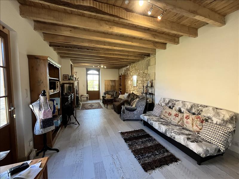 Vente Maison MONTPON MENESTEROL - 6 pièces -205 m² - (24700)