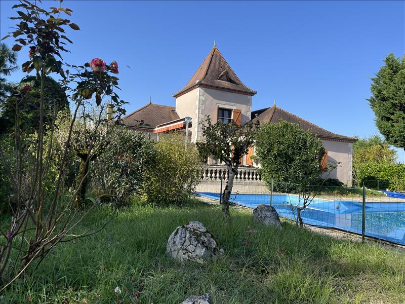 Vente Maison MONTPON MENESTEROL - 4 pièces -138 m² - (24700)