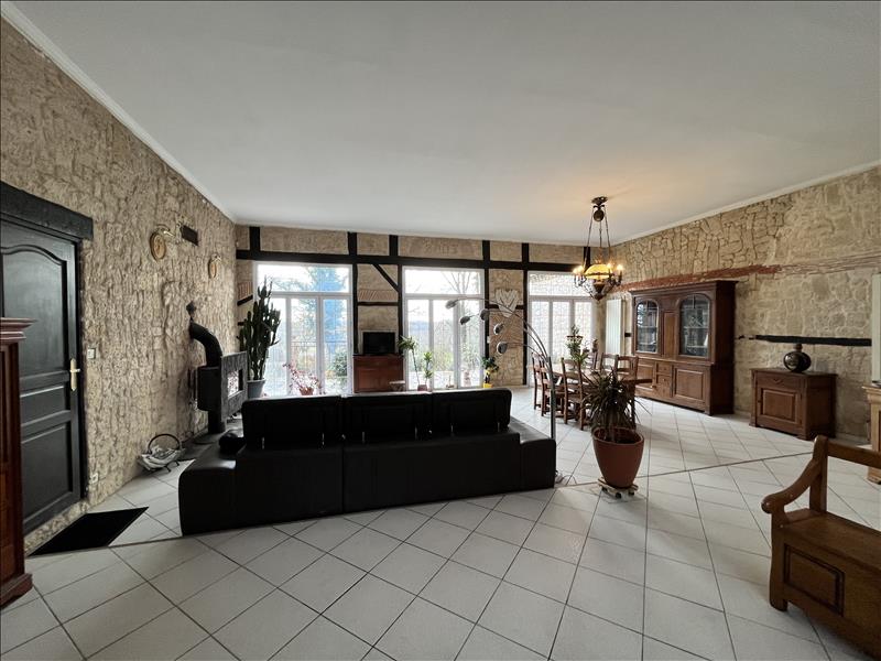 Vente Maison ST REMY - 5 pièces -272 m² - (24700)