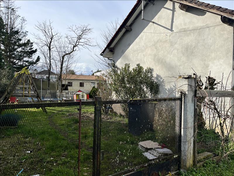 Vente Maison MONTPON MENESTEROL - 5 pièces -102 m² - (24700)