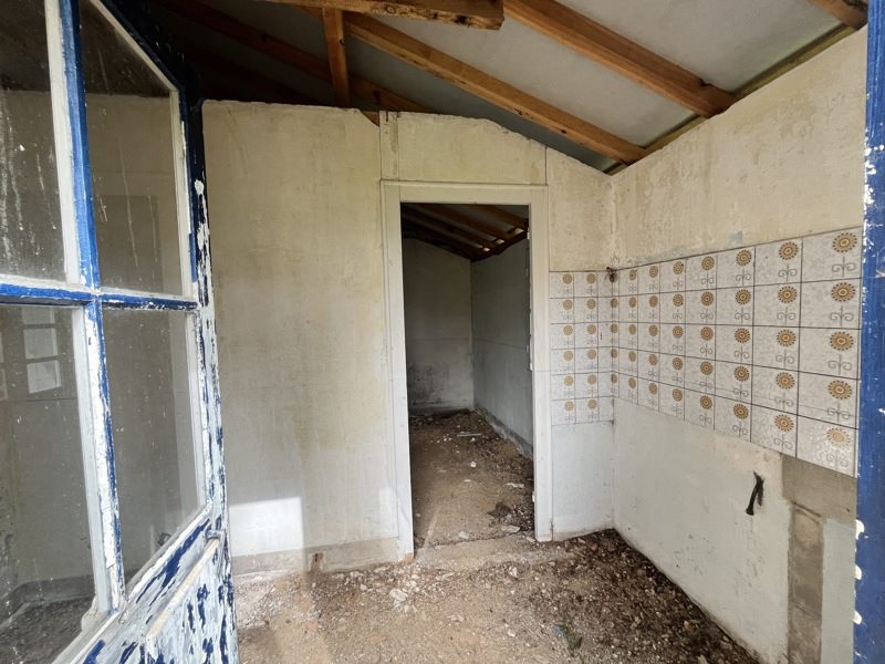 Vente Grange MONTPON MENESTEROL - 2 pièces -93 m² - (24700)