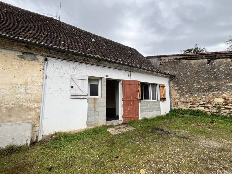 Vente Immeuble MENESPLET - -  244 m² - (24700)