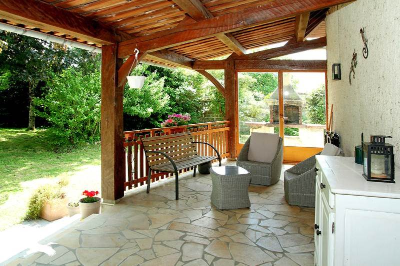 Vente Maison ST LAURENT DES HOMMES - 6 pièces -143 m² - (24400)