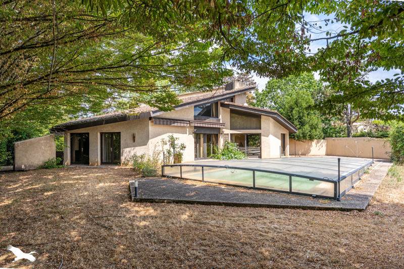 Vente Maison LE PIZOU - 6 pièces -216 m² - (24700)