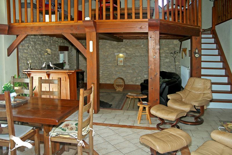 Vente Maison MENESPLET - 4 pièces -166 m² - (24700)