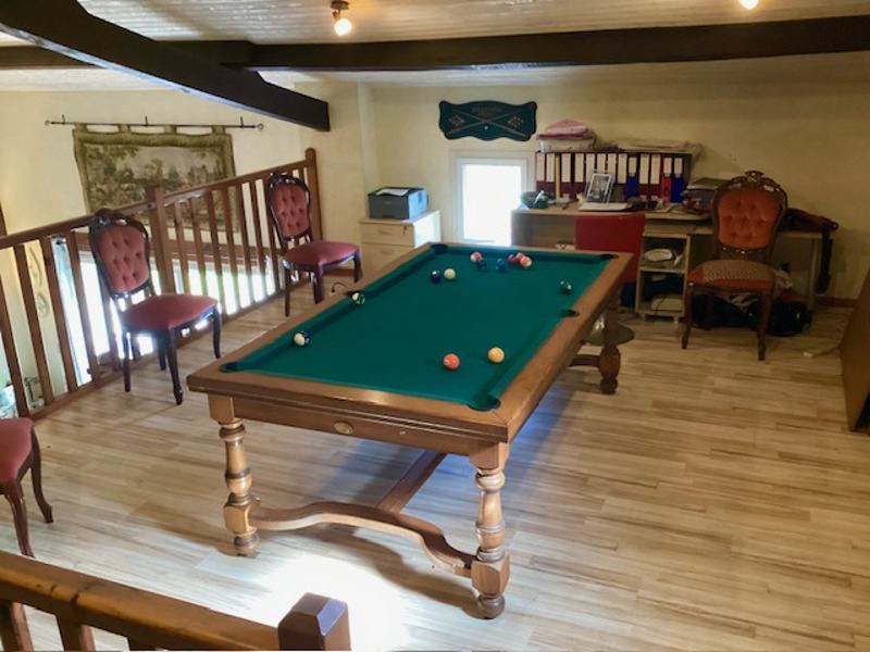 Vente Maison MENESPLET - 4 pièces -166 m² - (24700)