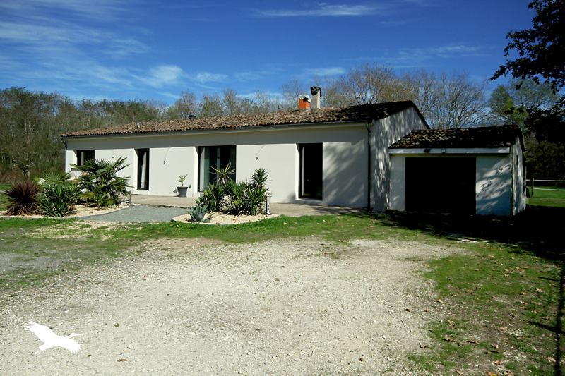 Vente Maison LE PIZOU - 4 pièces -140 m² - (24700)