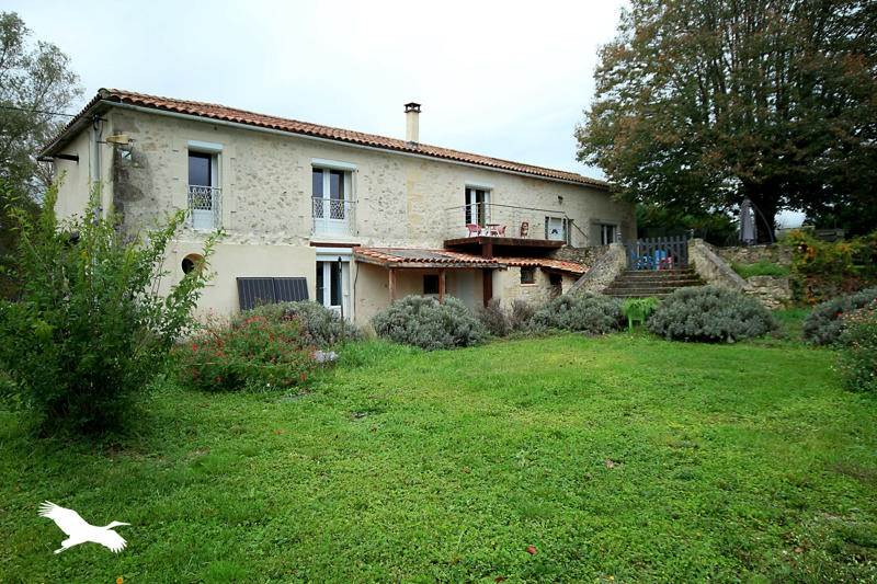 Vente Maison VILLEFRANCHE DE LONCHAT - 7 pièces -157 m² - (24610)