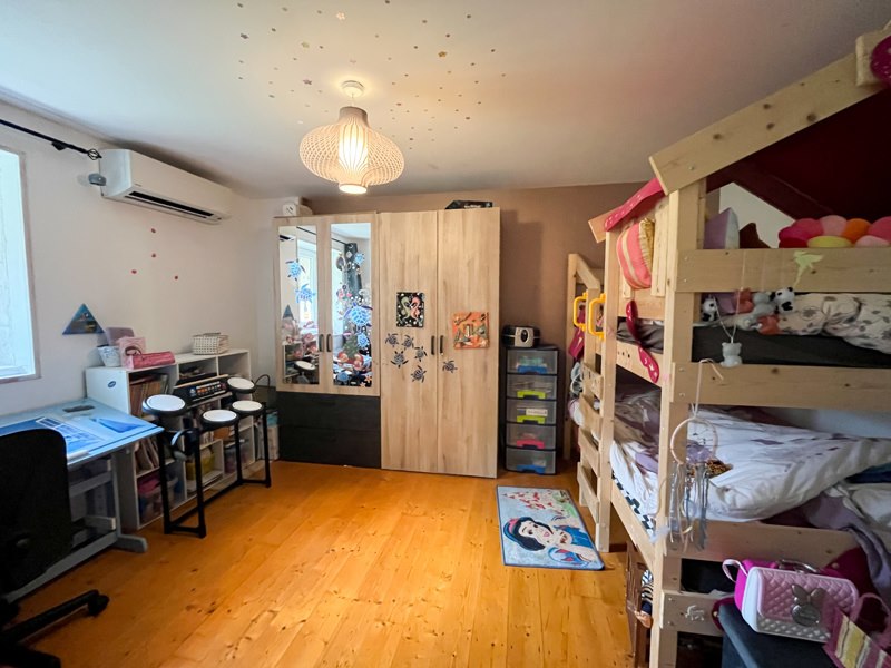 Vente Maison VILLEFRANCHE DE LONCHAT - 7 pièces -157 m² - (24610)