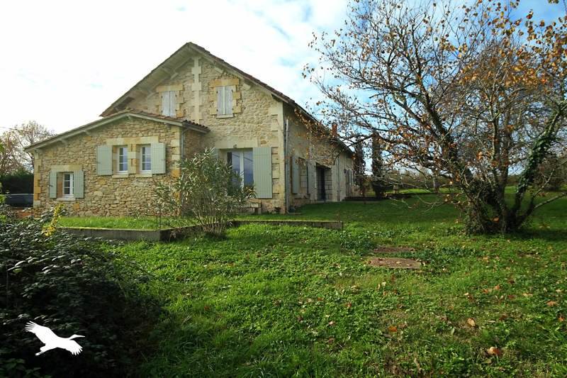 Vente Maison VILLEFRANCHE DE LONCHAT - 8 pièces -231 m² - (24610)