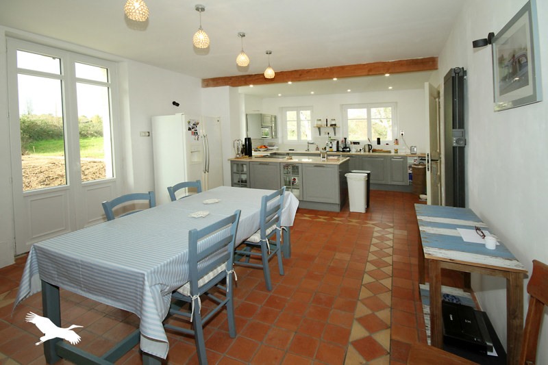Vente Maison VILLEFRANCHE DE LONCHAT - 8 pièces -231 m² - (24610)
