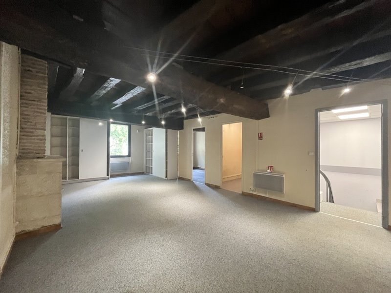 Vente Immeuble MONTPON MENESTEROL - -  140 m² - (24700)