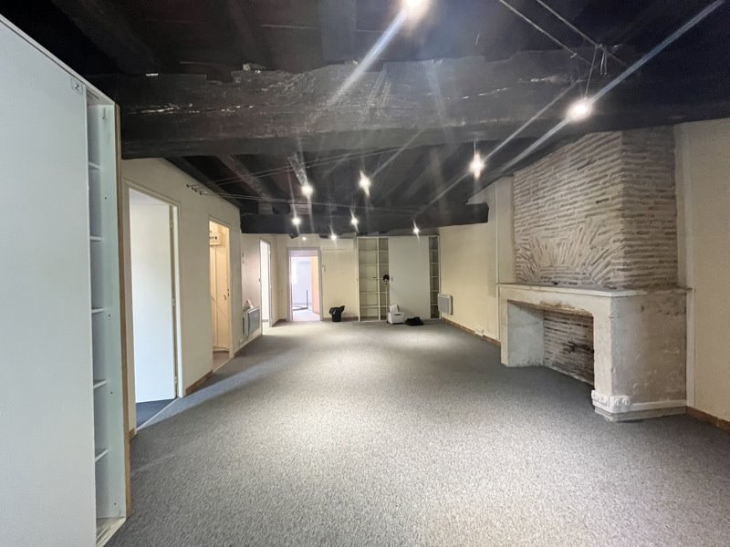 Vente Immeuble MONTPON MENESTEROL - -  140 m² - (24700)
