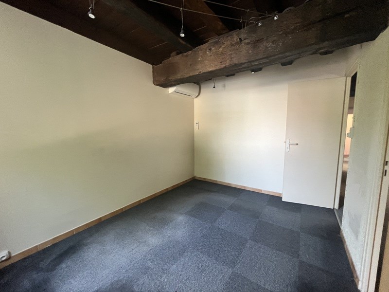 Vente Immeuble MONTPON MENESTEROL - -  140 m² - (24700)