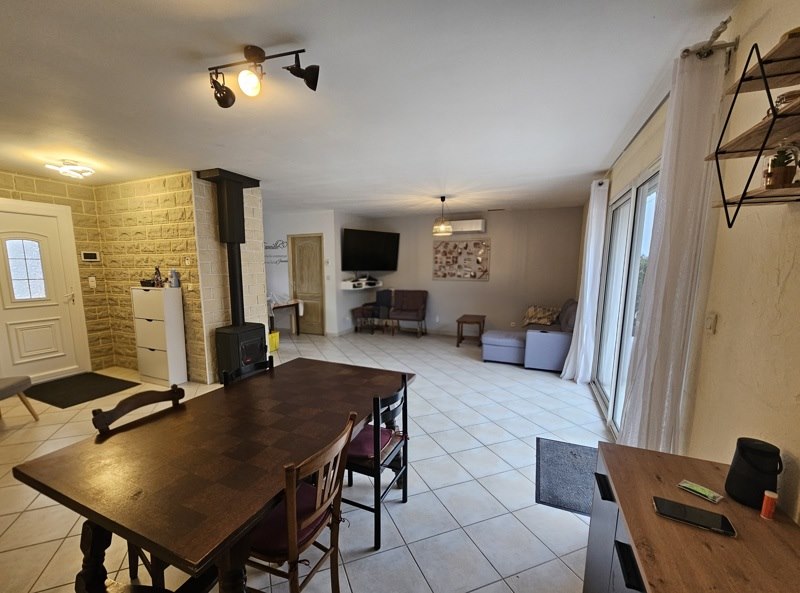 Vente Maison MENESPLET - 4 pièces -106 m² - (24700)