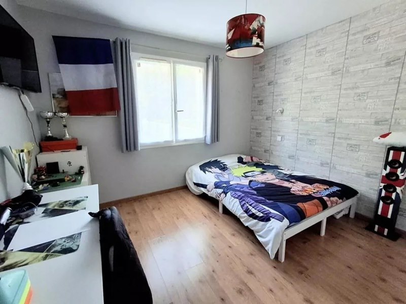 Vente Maison MENESPLET - 4 pièces -106 m² - (24700)