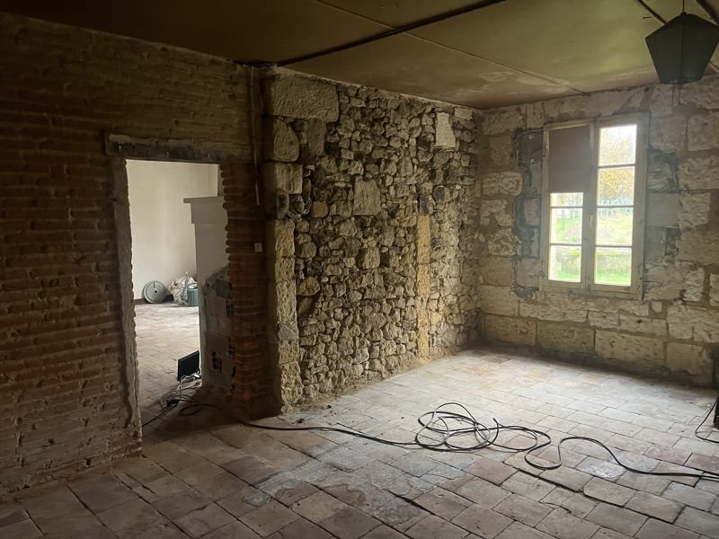 Vente Maison LE PIZOU - 2 pièces -120 m² - (24700)