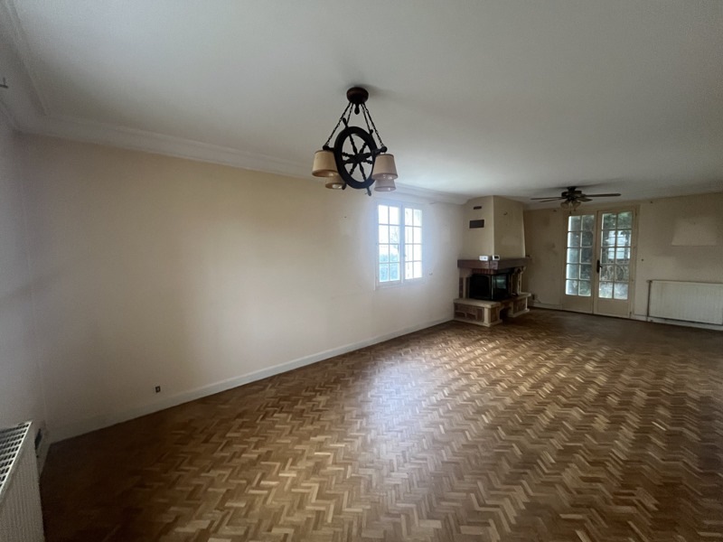 Vente Maison MONTPON MENESTEROL - 6 pièces -140 m² - (24700)