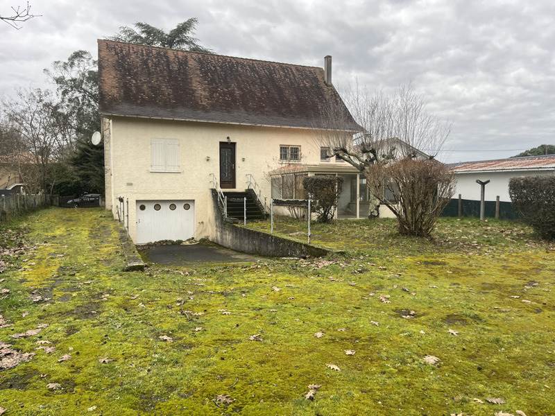 Vente Maison MONTPON MENESTEROL - 6 pièces -140 m² - (24700)