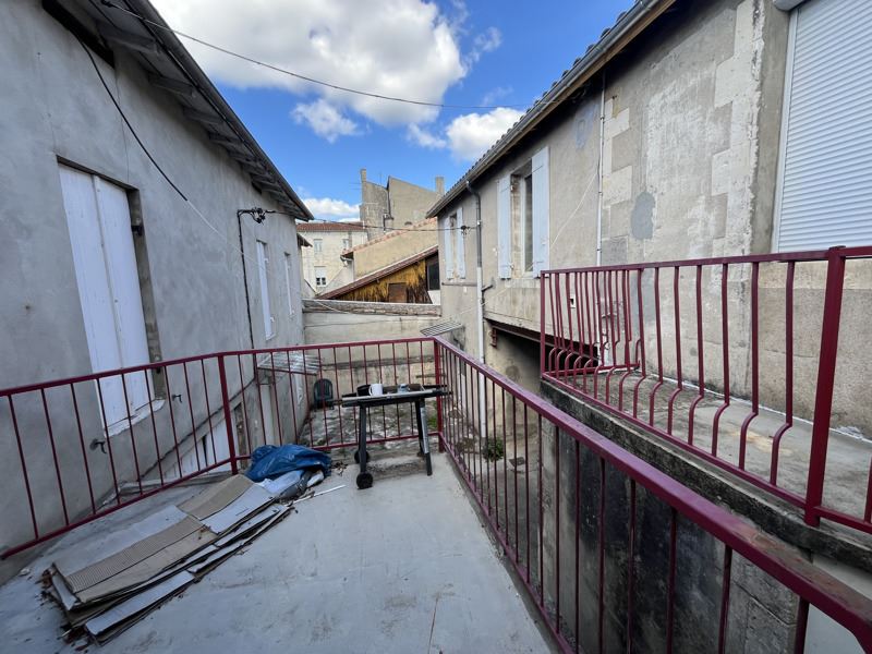 Vente Immeuble MONTPON MENESTEROL - -  228 m² - (24700)