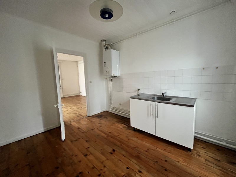 Vente Immeuble MONTPON MENESTEROL - -  228 m² - (24700)