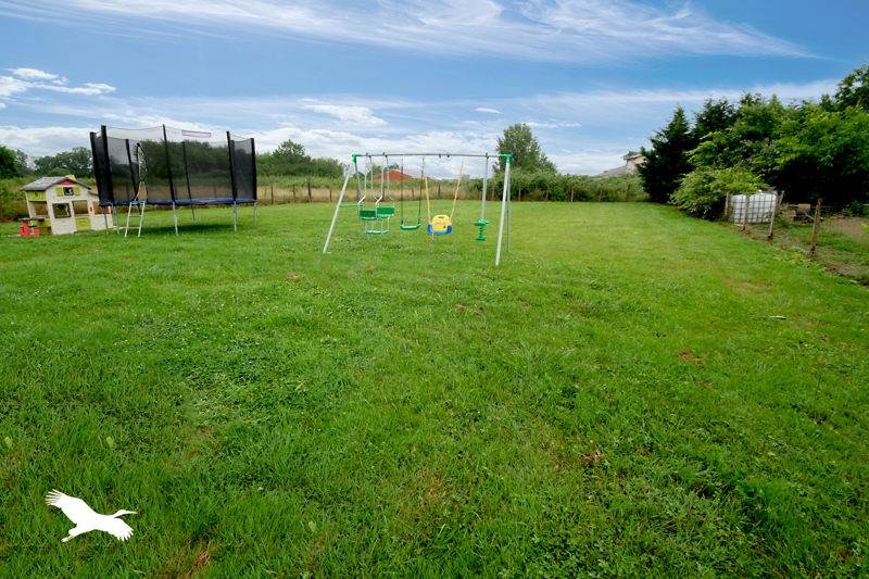 Vente Maison MENESPLET - 4 pièces -98 m² - (24700)