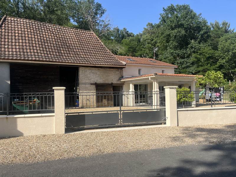 Vente Maison MONTPON MENESTEROL - 4 pièces -109 m² - (24700)