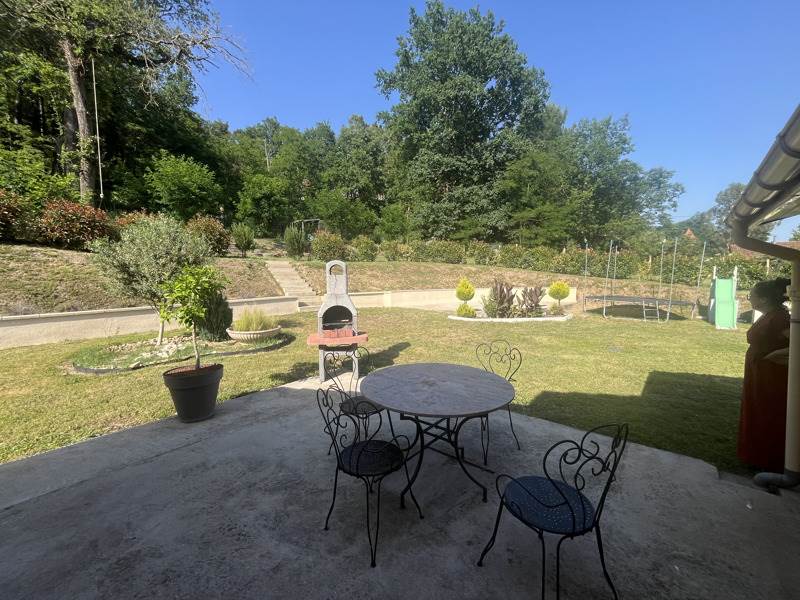 Vente Maison MONTPON MENESTEROL - 4 pièces -109 m² - (24700)
