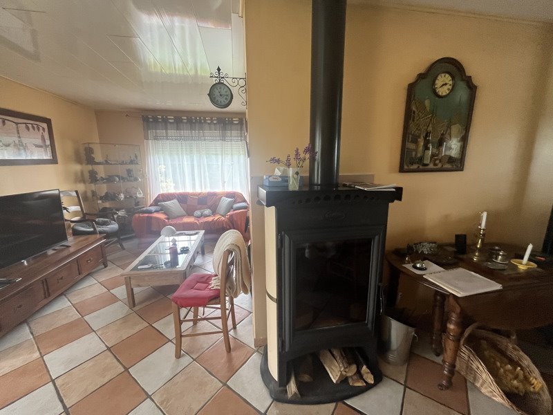 Vente Maison MENESPLET - 5 pièces -135 m² - (24700)