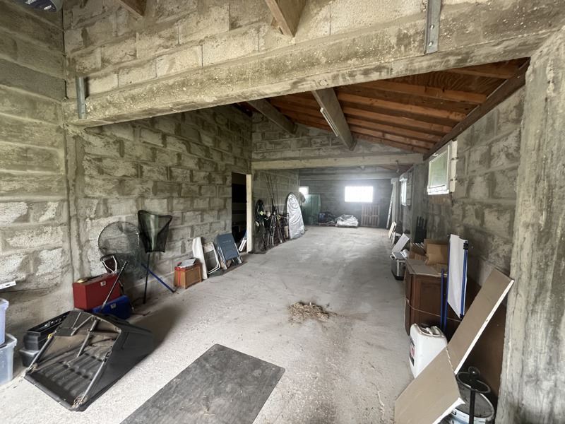 Vente Maison MENESPLET - 5 pièces -135 m² - (24700)