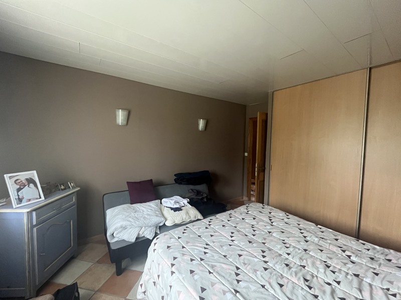 Vente Maison MENESPLET - 5 pièces -135 m² - (24700)