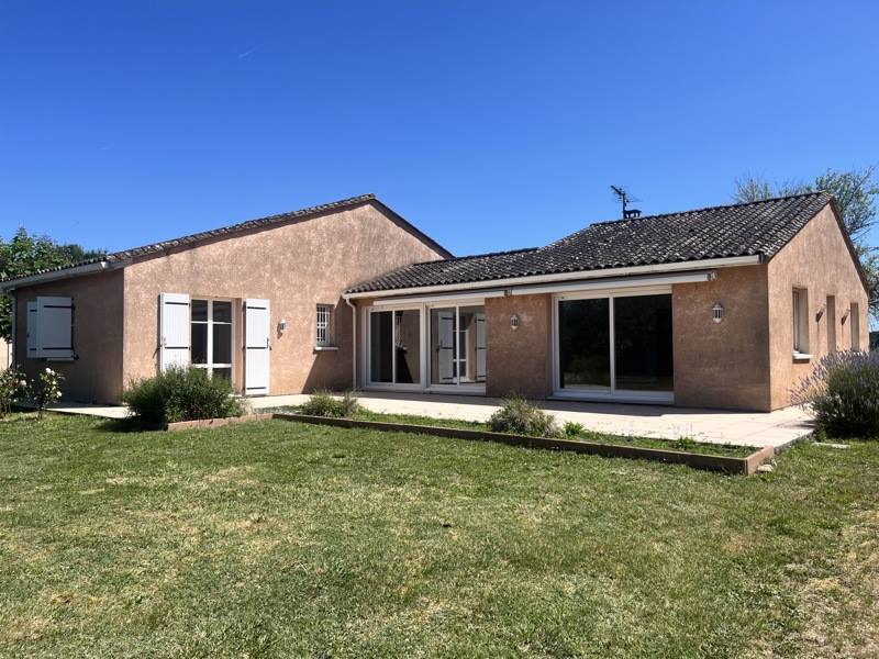 Vente Maison MENESPLET - 4 pièces -133 m² - (24700)