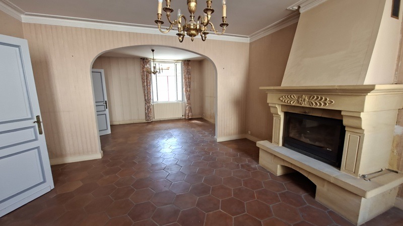 Vente Maison VILLEFRANCHE DE LONCHAT - 9 pièces -330 m² - (24610)