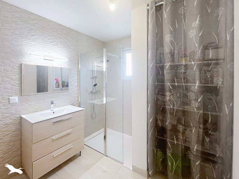 Vente Maison Ménesplet - 3 pièces -102 m² - (24700)