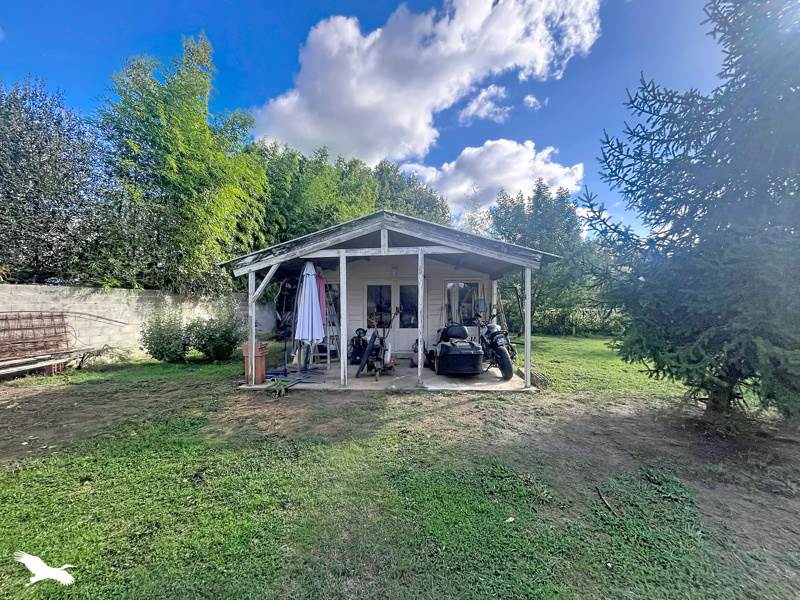 Vente Maison Ménesplet - 3 pièces -102 m² - (24700)