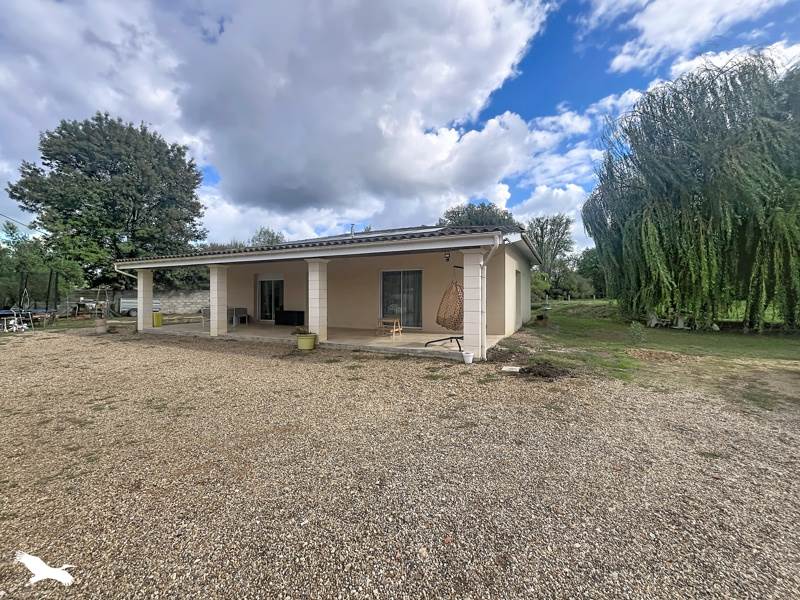 Vente Maison Ménesplet - 3 pièces -102 m² - (24700)