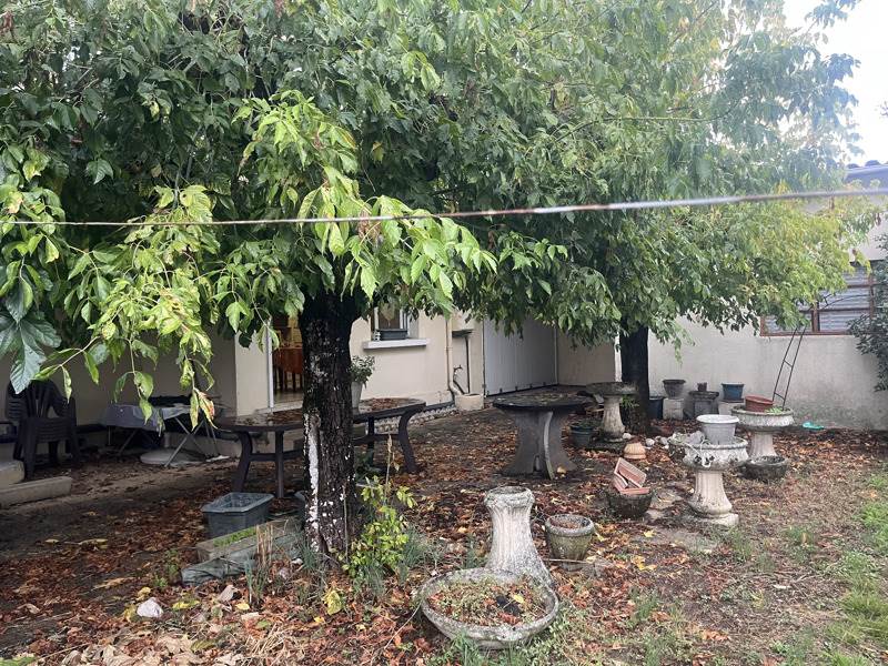 Maison 5 pièces 77 m² · à Montpon-Ménestérol · 77 m² · 117 288 €