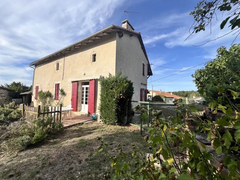 Vente Maison LA JEMAYE 24410 4 pièces - 117 m²