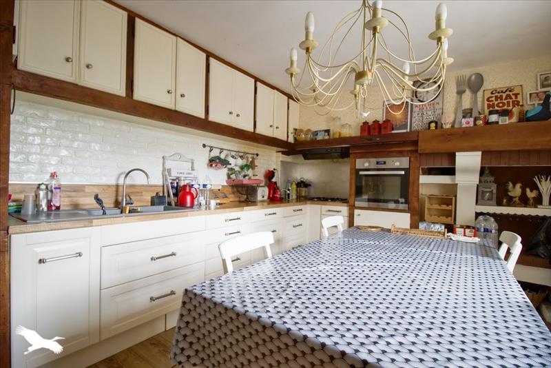 Vente Maison LE TREVOUX - 5 pièces -167 m² - (29380)